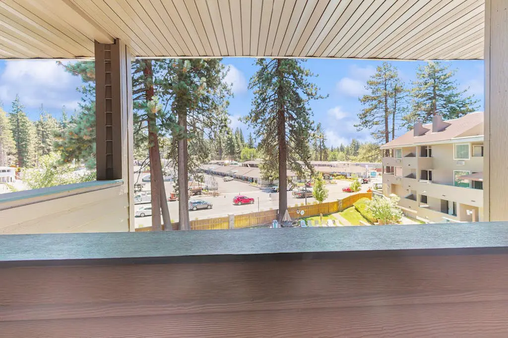 Pool-view mountain paradise awaits at this Lakeland Village home