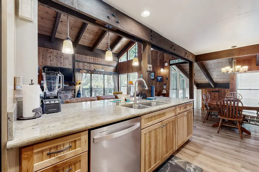 Hibernation Hideaway 508 Lakeland Village