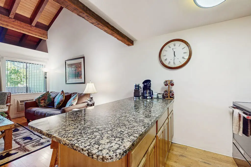 Lakeland Village #320