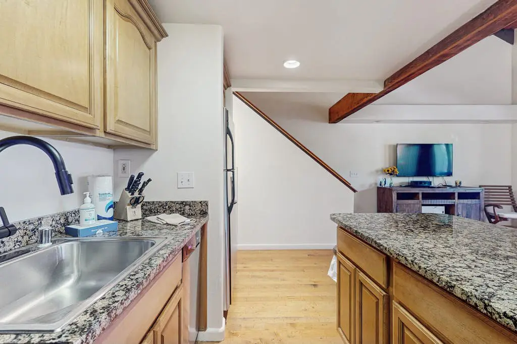 Lakeland Village #320