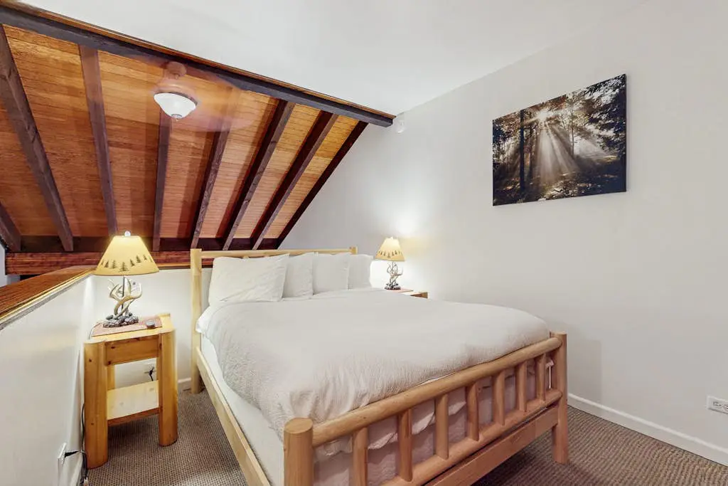 Lakeland Village #320