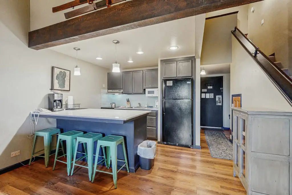 Lakeland Village #331