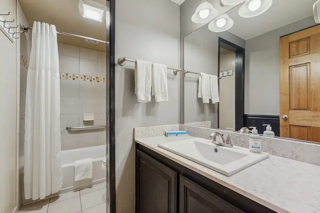 Lakeland Village #331