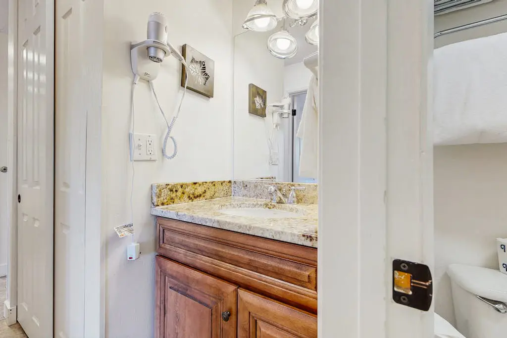 Lakeland Village 127