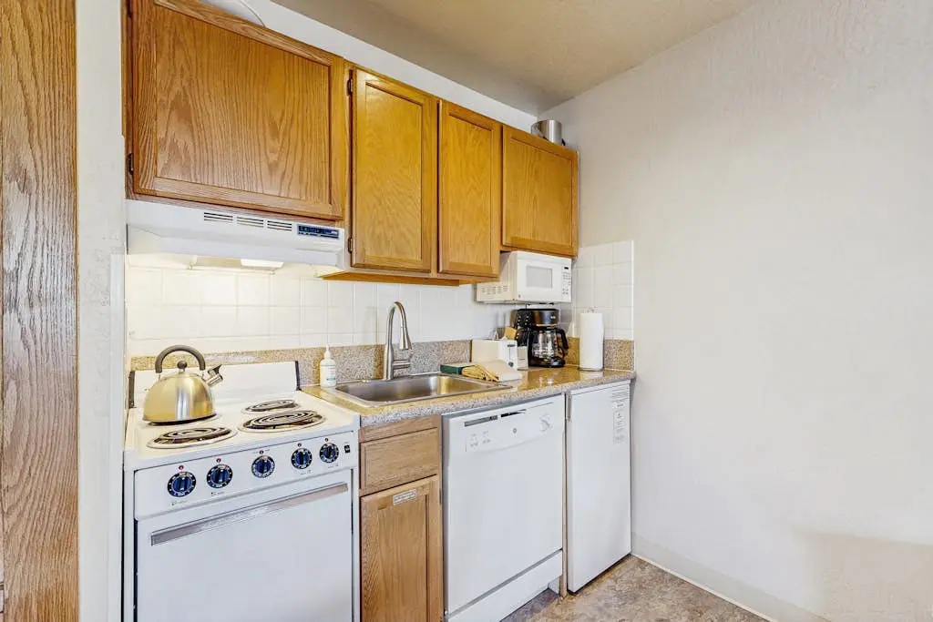 Lakeland Village 219