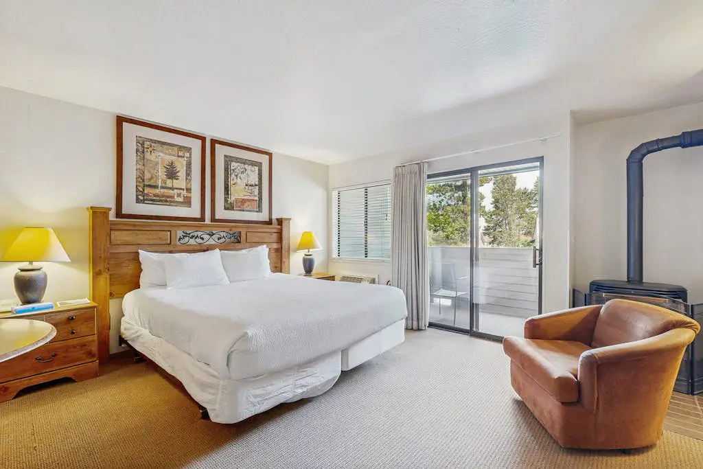 Lakeland Village 219