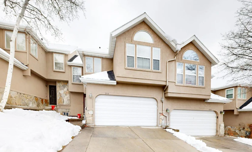 Updated Condo w/ Private Hot Tub, Mountain Views, & Gas Grill - Close to Skiing