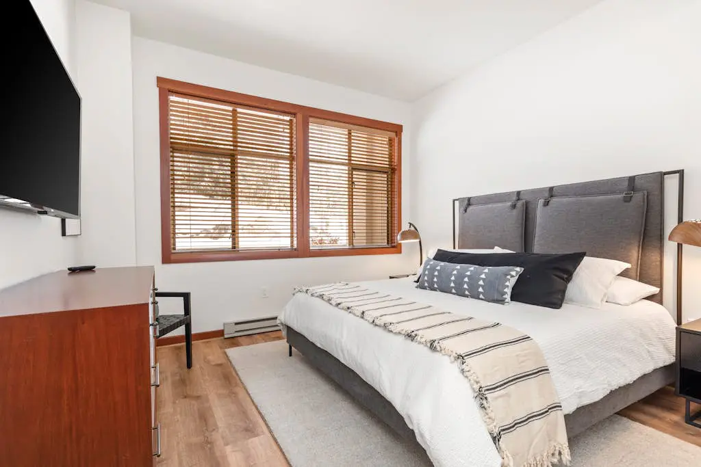 Powderhorn Lodge 102 - Sego Lily Suite