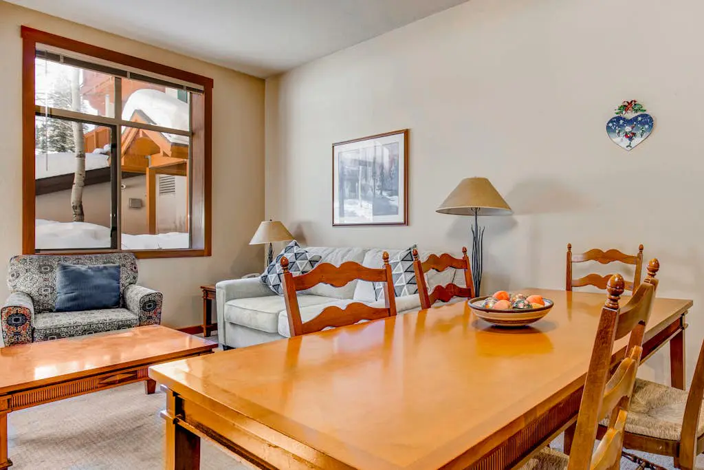 Powderhorn Lodge 107 - Columbine Suite