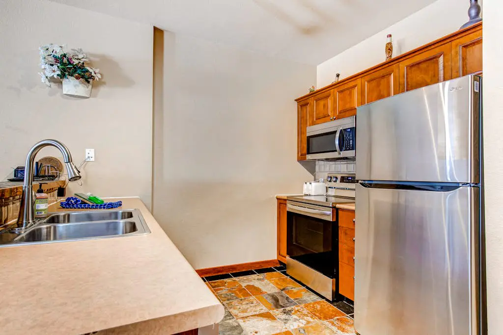 Powderhorn Lodge 107 - Columbine Suite