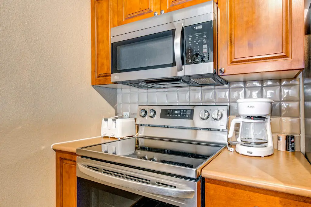 Powderhorn Lodge 107 - Columbine Suite