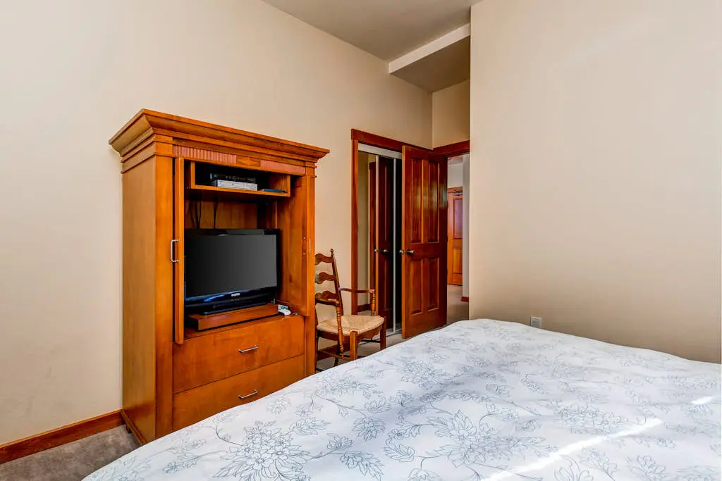 Powderhorn Lodge 107 - Columbine Suite