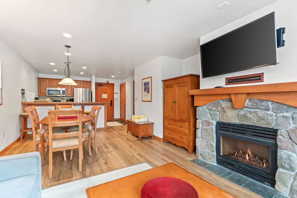 Eagle Springs West 403 - Blackbird Suite