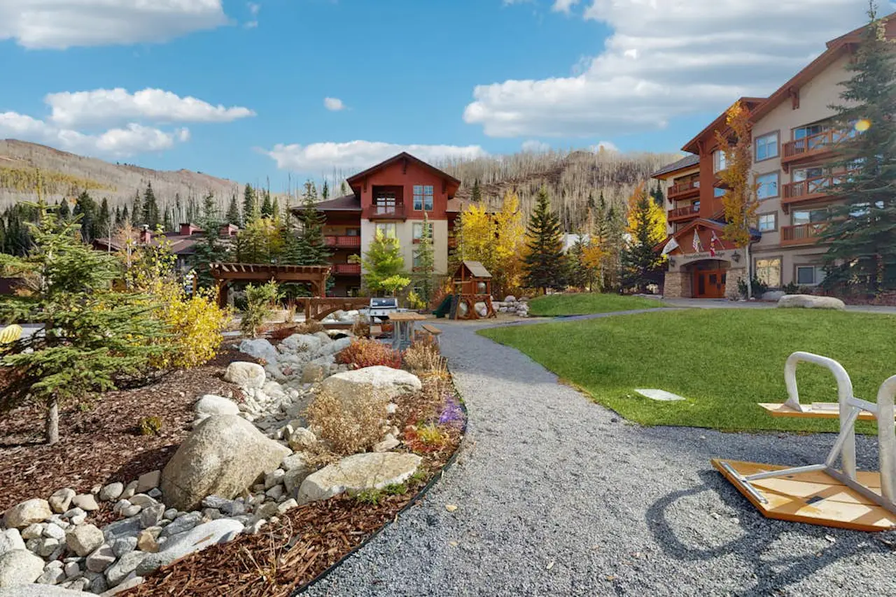 ski-in - ski-out Condo with Lovely Ski Views, Shared Pool-Sauna-Hot Tub ...