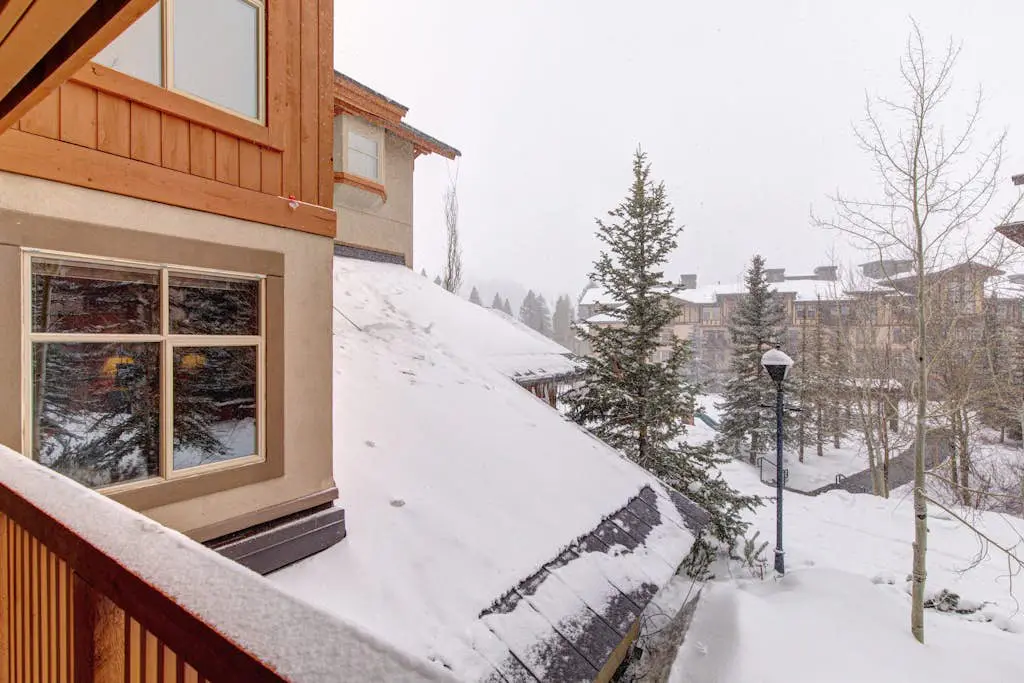 Powderhorn Lodge 210 - Blazing Star Suite