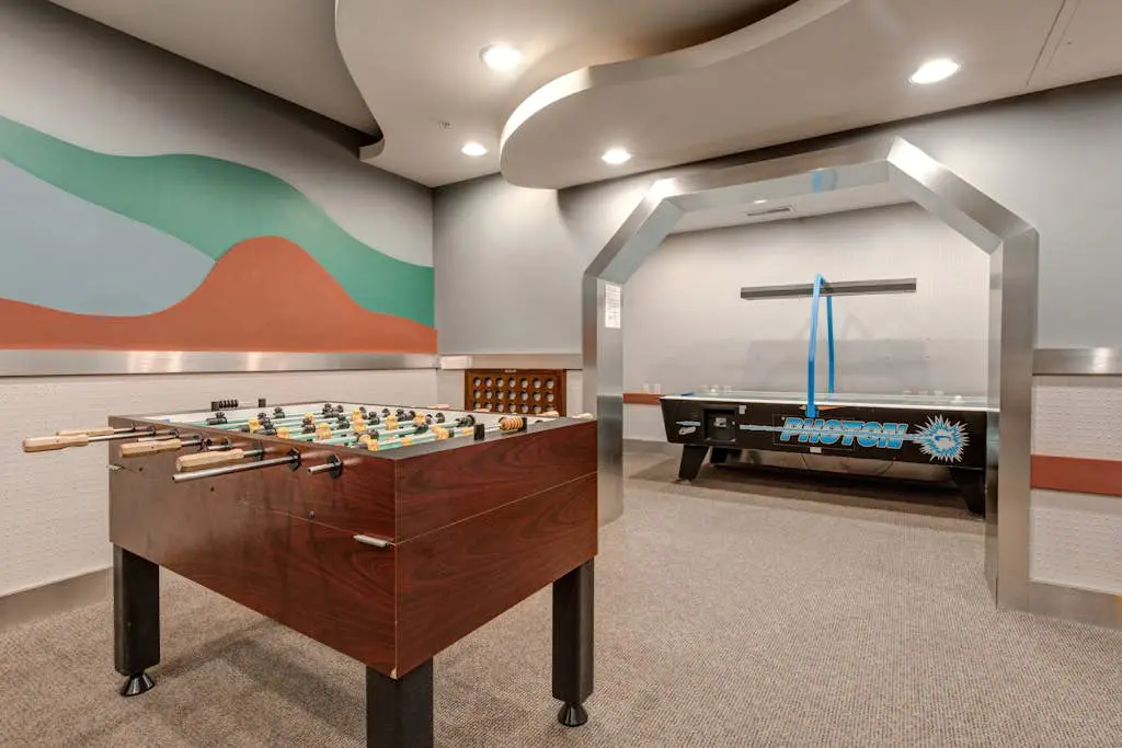 Powderhorn Lodge 210 - Blazing Star Suite