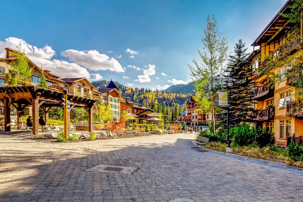 Eagle Springs East 101 - Red-Wing Suite