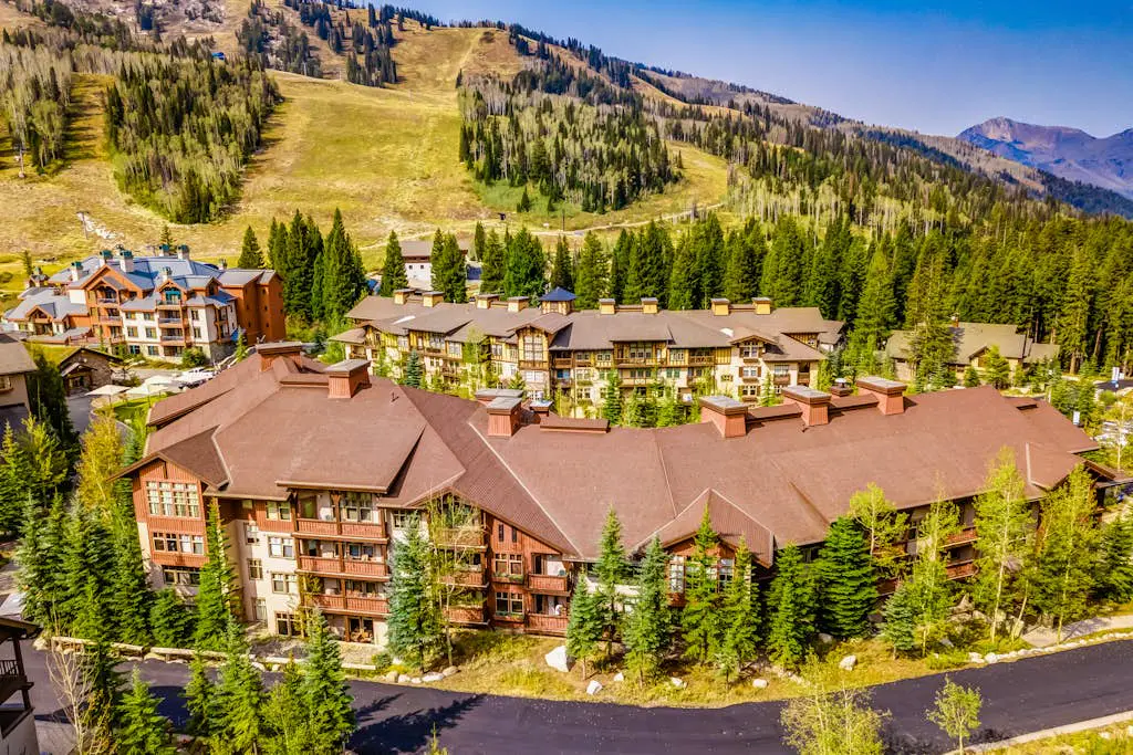 Eagle Springs East 101 - Red-Wing Suite