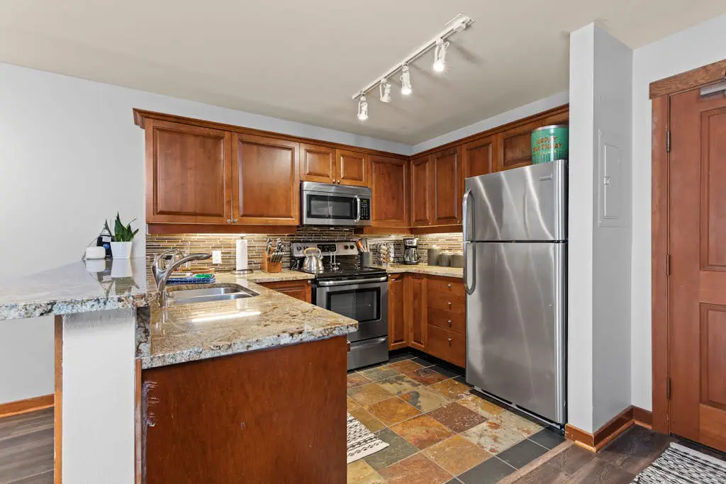 Powderhorn Lodge 209