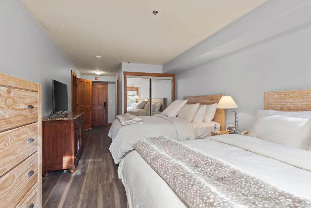 Powderhorn Lodge 209