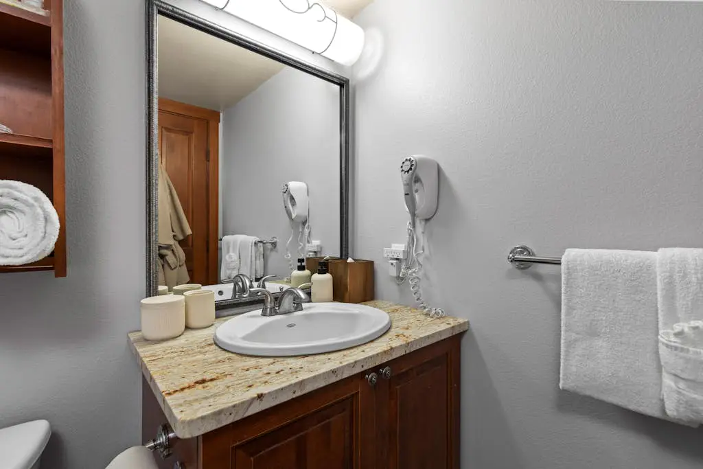 Powderhorn Lodge 209