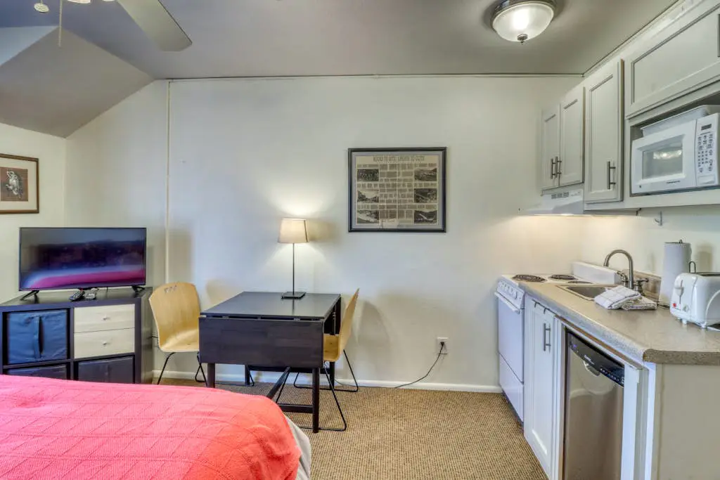 Park City Convenience at the Carriage House