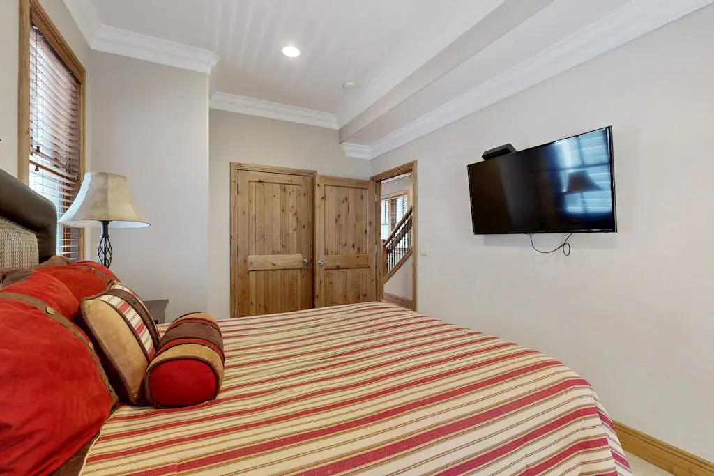 Home with Private Hot Tub, Mountain Views, & Resort Attractions