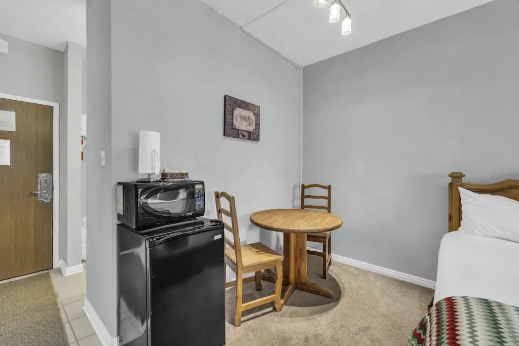 Prospector Lodge 817