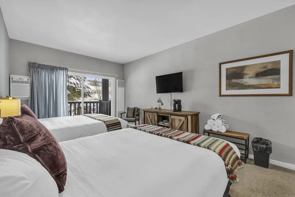 Prospector Lodge 817