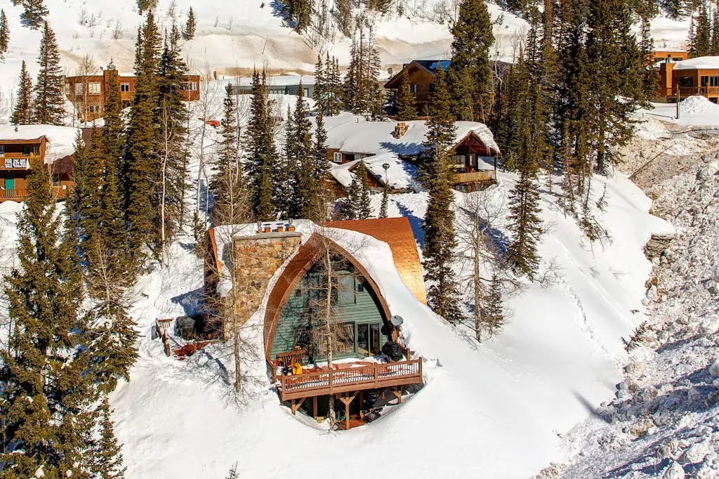 Creekside Chalet