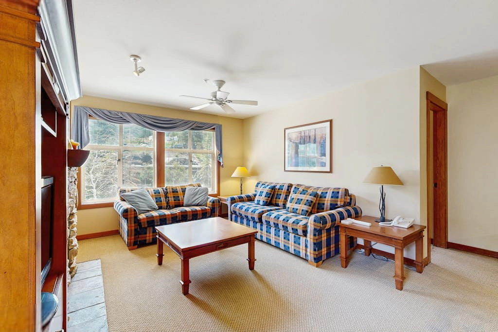 Powderhorn Lodge 223 - Pennyroyal Suite