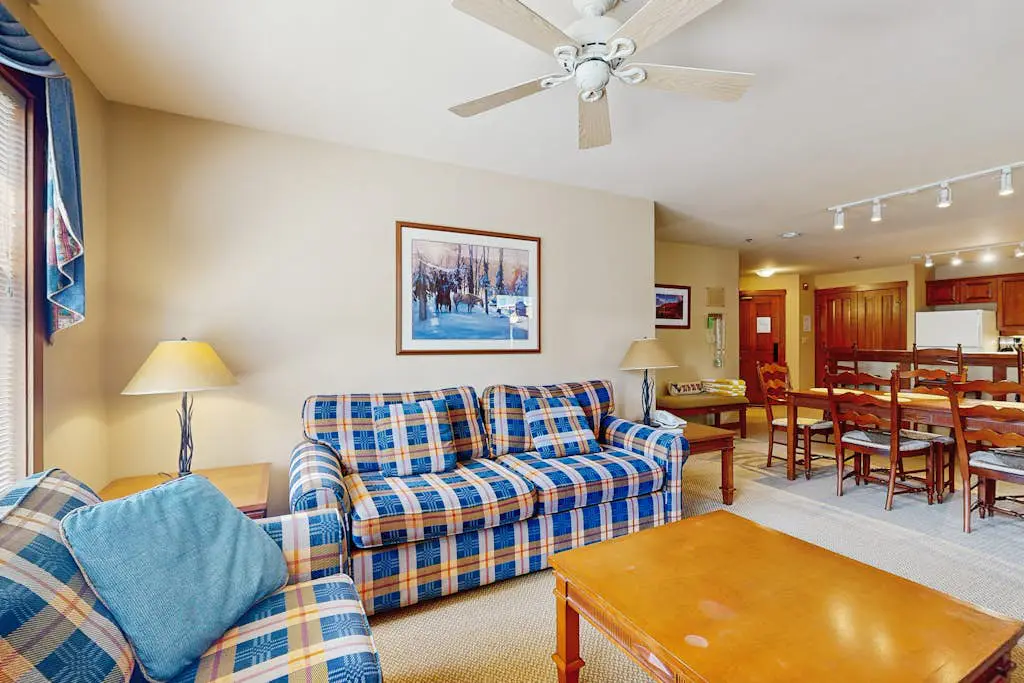 Powderhorn Lodge 223 - Pennyroyal Suite