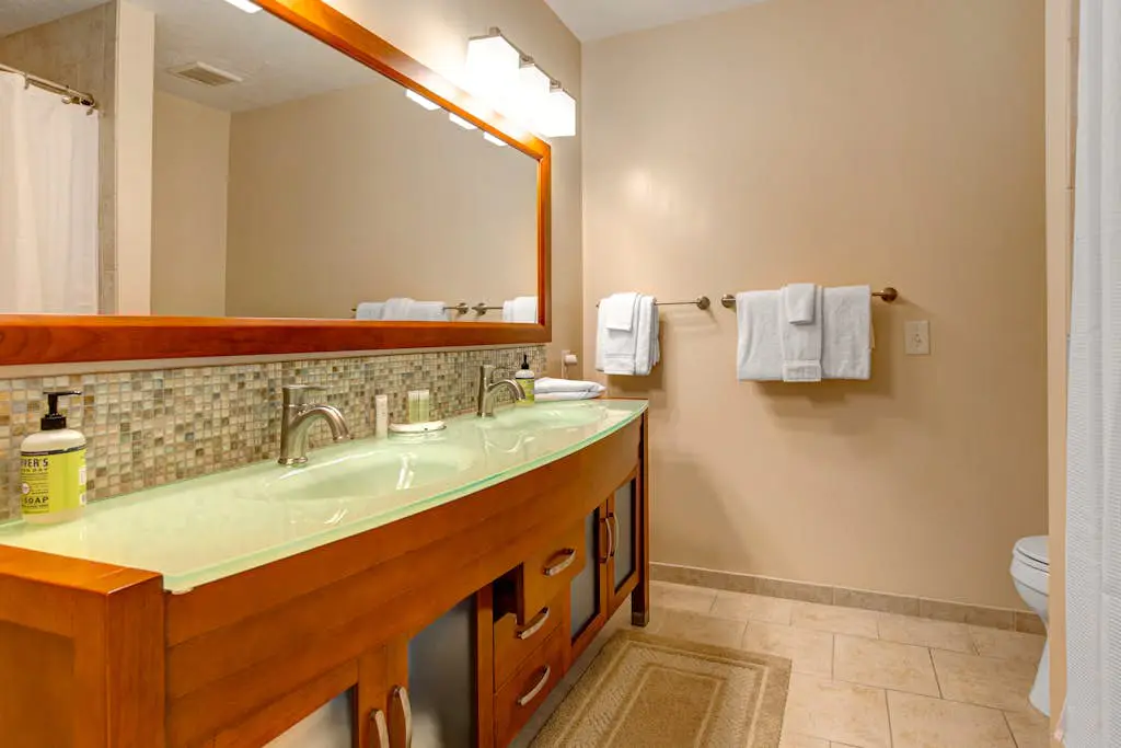 Cottonwood Convenience