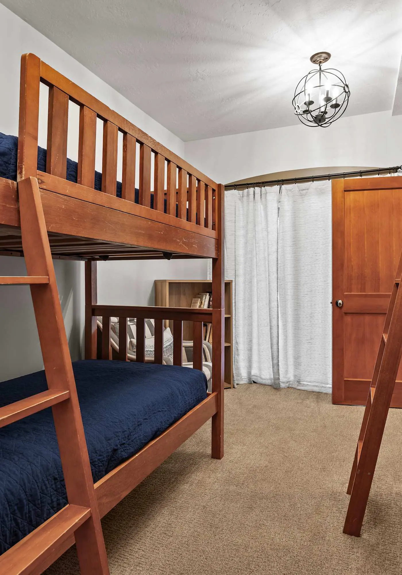 Resort Townhome with Deck, Grill, Fireplace, WiFi, Shared Pool & Hot Tub-Sauna