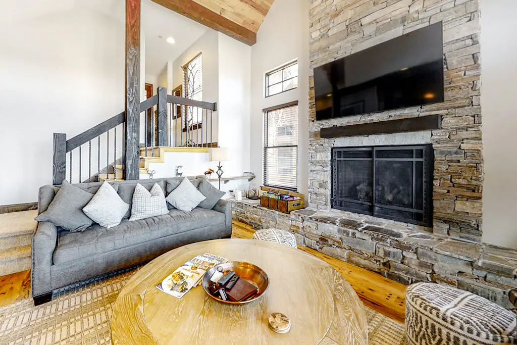 Snownest Deer Valley