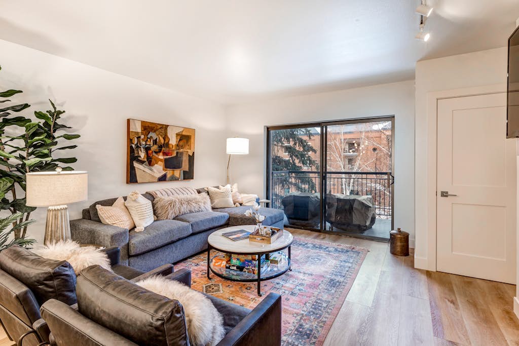 Park Station Luxury Retreat