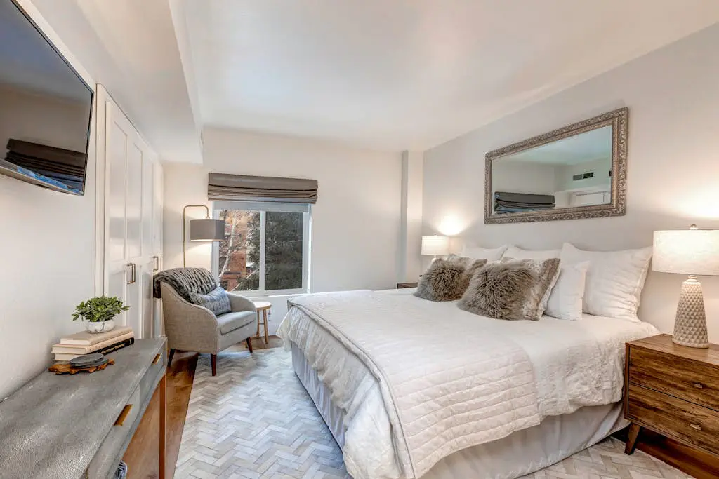 Park Station Luxury Retreat