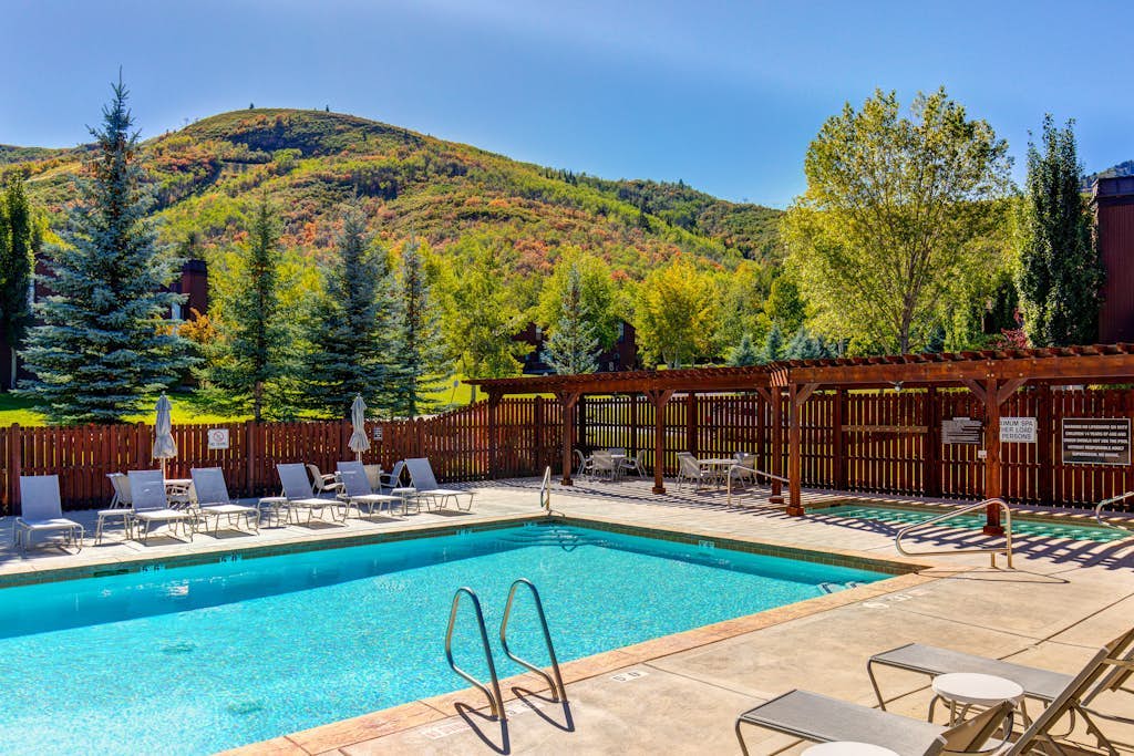 Condo with pool & hot tub, walk to lifts at Park City Resort