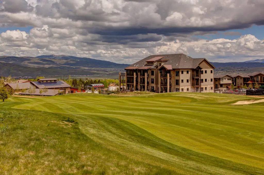 Luxury condo with large deck, pool/hot tub, walk to ski access