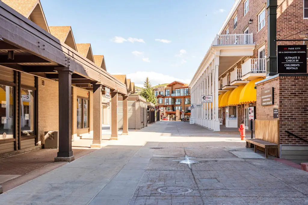 SKI-IN/SKI-OUT MOUNTAIN VILLAGE STUDIO #225