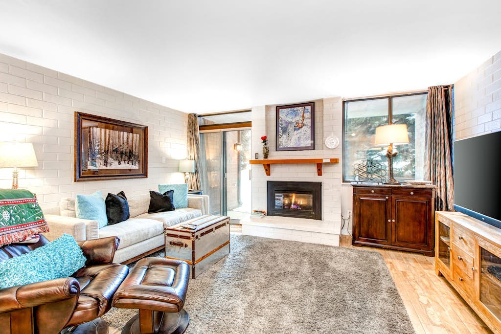 Park Ave Condos # 273