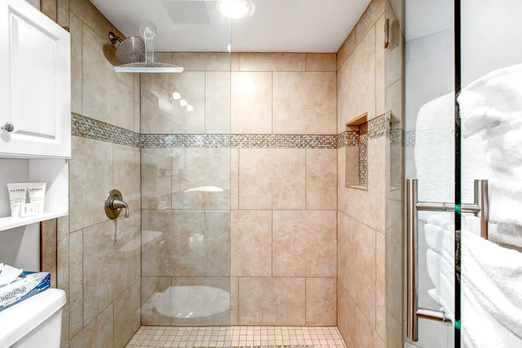 Golf Course Front Condo with Shared Outdoor Pool, Hot Tub, & High-Speed WiFi