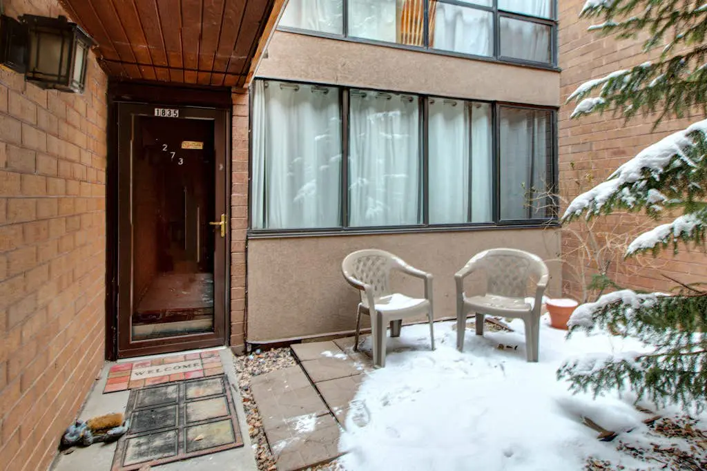Golf Course Front Condo with Shared Outdoor Pool, Hot Tub, & High-Speed WiFi
