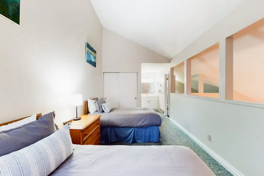 Red Pine Loft A7
