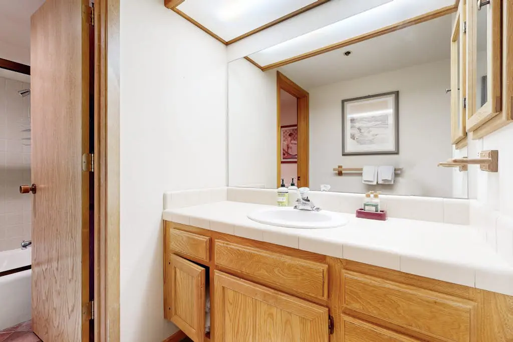 Deer Valley Resort Townhome with  Hot Tub, Pool & Tennis - Close to Ski Lifts