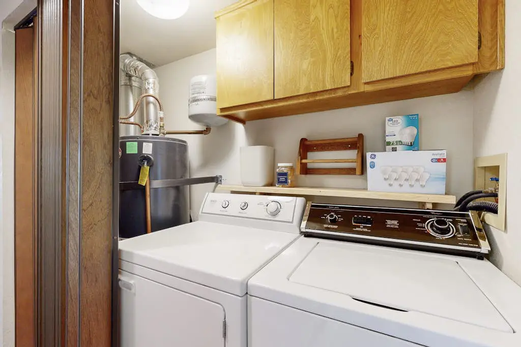 Deer Valley Resort Townhome with  Hot Tub, Pool & Tennis - Close to Ski Lifts