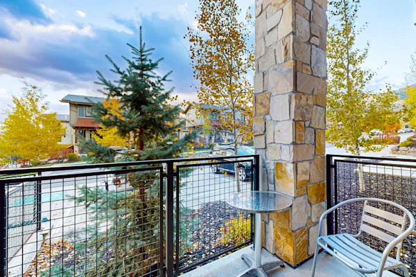 Brand-New Home w/ Outdoor Heated Pool & Hot Tub - Just Minutes to Slopes