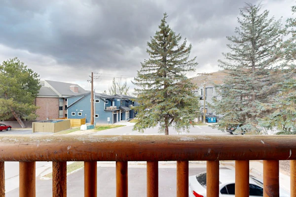 Powder Pointe Condo w/ Hot Tub - Walk to Three Kings Lift