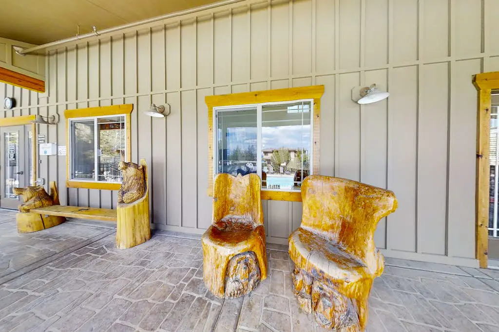 Bear Hollow Village Townhouse with  Community Pool - Ski the Slopes
