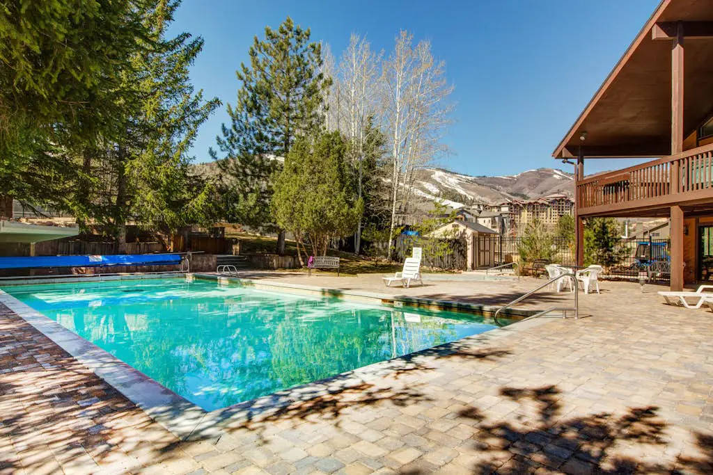 Red Pine Condo T-19